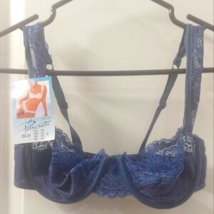 Navy blue lace bra 34b